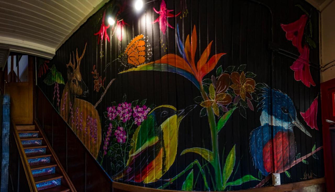 Hostal Casa Margouya Puerto Varas Luaran gambar